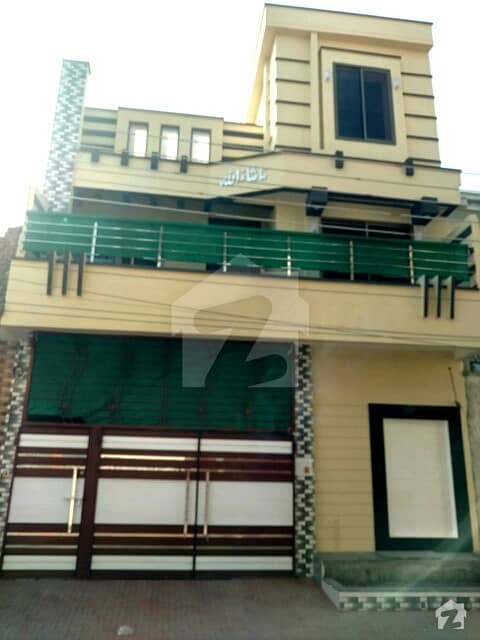 عباسیہ ٹاؤن رحیم یار خان میں 4 کمروں کا 6 مرلہ مکان 1.2 کروڑ میں برائے فروخت۔