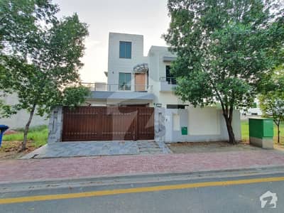 بحریہ ٹاؤن رفیع بلاک بحریہ ٹاؤن سیکٹر ای بحریہ ٹاؤن لاہور میں 4 کمروں کا 10 مرلہ مکان 1.65 کروڑ میں برائے فروخت۔ بحریہ ٹاؤن رفیع بلاک بحریہ ٹاؤن سیکٹر ای بحریہ ٹاؤن لاہور میں 4 کمروں کا 10 مرلہ مکان 1.65 کروڑ میں برائے فروخت۔