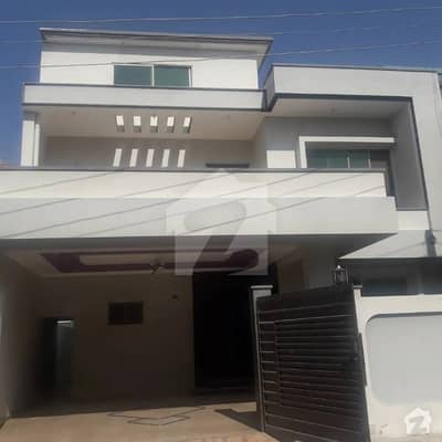 10 Marla House For Sale In Hamza Town