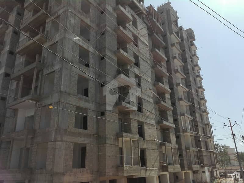 King's Presidency 5 Room's 1650 Square Feet Flat Available For Sale In Gulistan-e-Jauhar