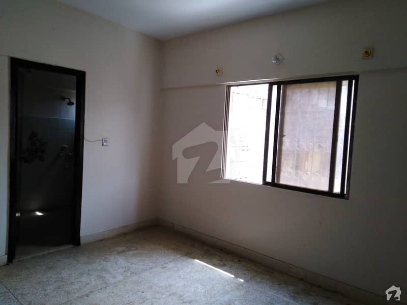 Flat For Rent In Beautiful Manzoor Colony