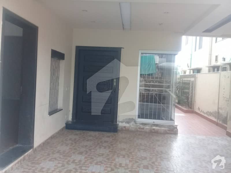 Good 2250  Square Feet House For Sale In DHA Defence