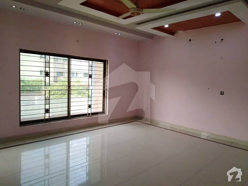 Outclass Location One Kanal Upper Portion Are Available For Rent In Phase 4