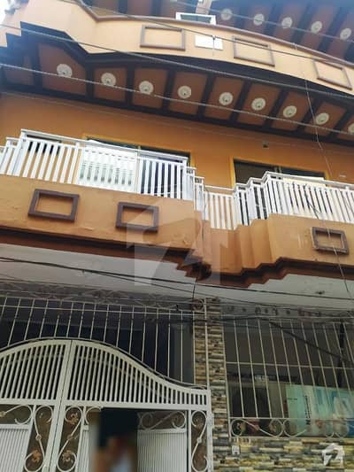 اقبال ٹاؤن اسلام آباد میں 6 کمروں کا 4 مرلہ مکان 1.5 کروڑ میں برائے فروخت۔