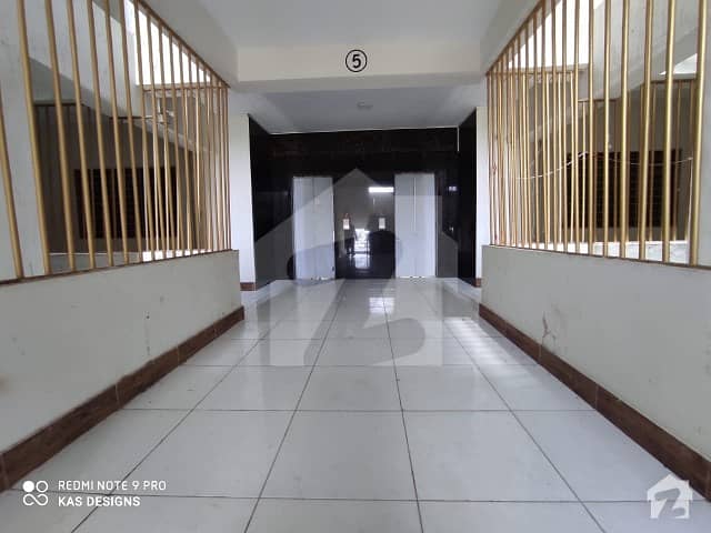 1000 Square Feet Flat In Federal B Area For Sale