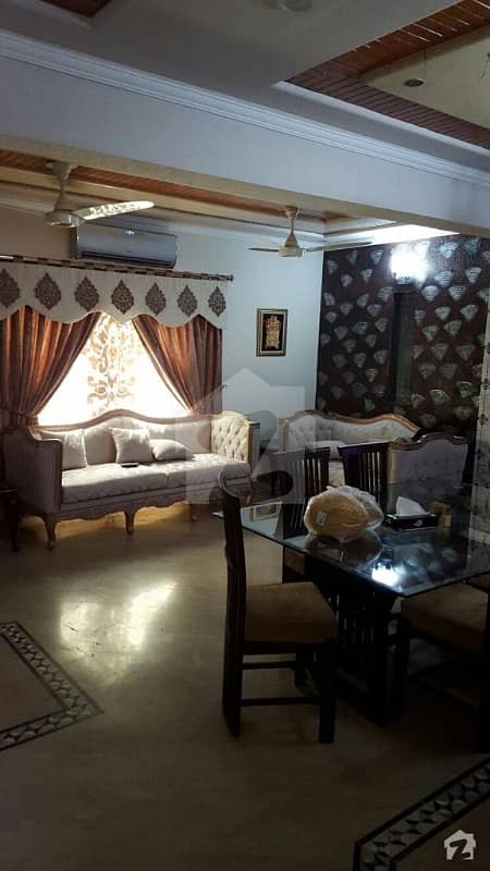 بحریہ ٹاؤن ٹیولپ بلاک بحریہ ٹاؤن سیکٹر سی بحریہ ٹاؤن لاہور میں 3 کمروں کا 5 مرلہ مکان 1.2 کروڑ میں برائے فروخت۔