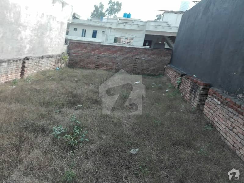 Pakistan Town Phase 1 Main Road 60x90 Plot For Sale