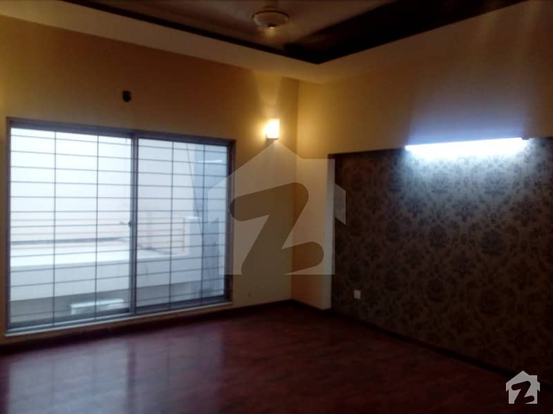 1 kanal House For Rent in Phase 3