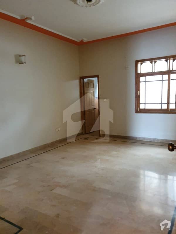 2862  Square Feet House In Gulistan-E-Jauhar For Sale