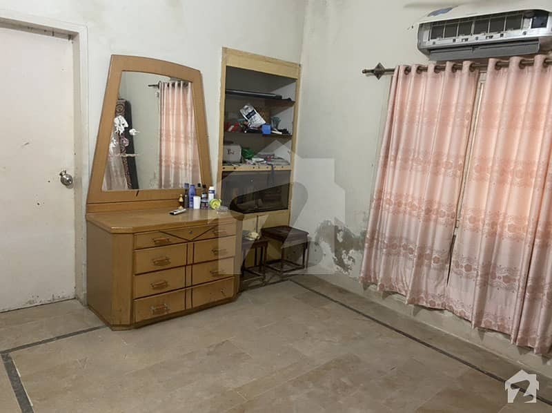 بفر زون - سیکٹر 16-A بفر زون نارتھ کراچی کراچی میں 2 کمروں کا 5 مرلہ مکان 1.1 کروڑ میں برائے فروخت۔