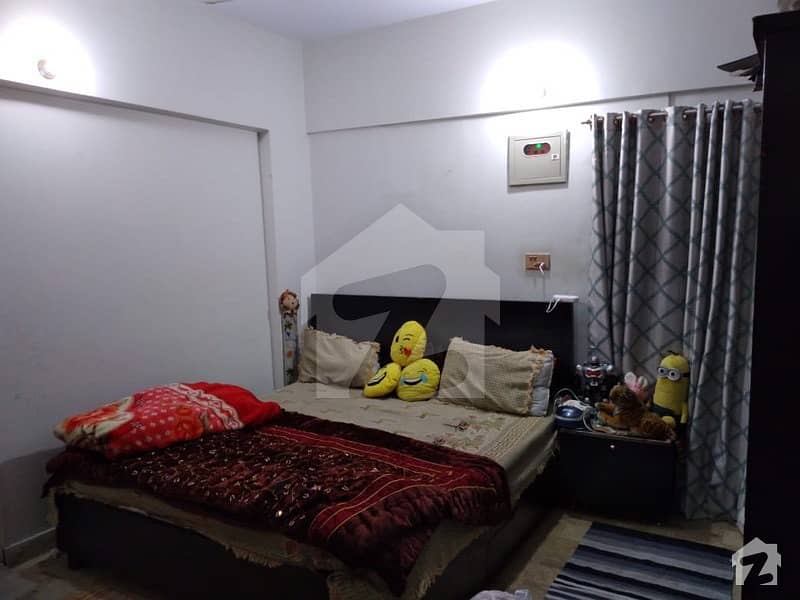 نارتھ ناظم آباد ۔ بلاک آئی نارتھ ناظم آباد کراچی میں 2 کمروں کا 4 مرلہ فلیٹ 26 لاکھ میں برائے فروخت۔