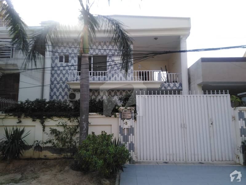 In Johar Town 12 Marla House For Sale