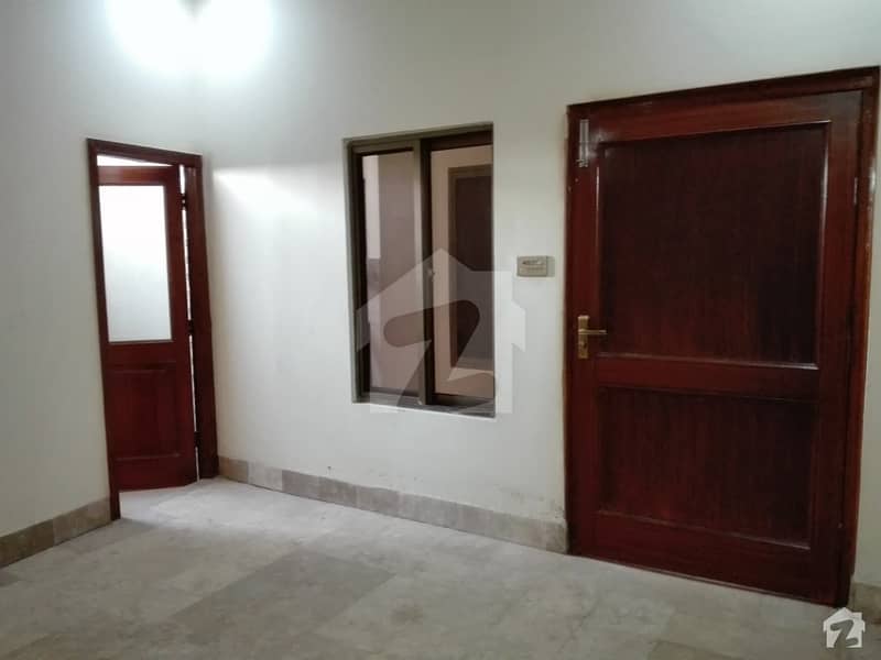 968  Square Feet House For Sale In Block D
