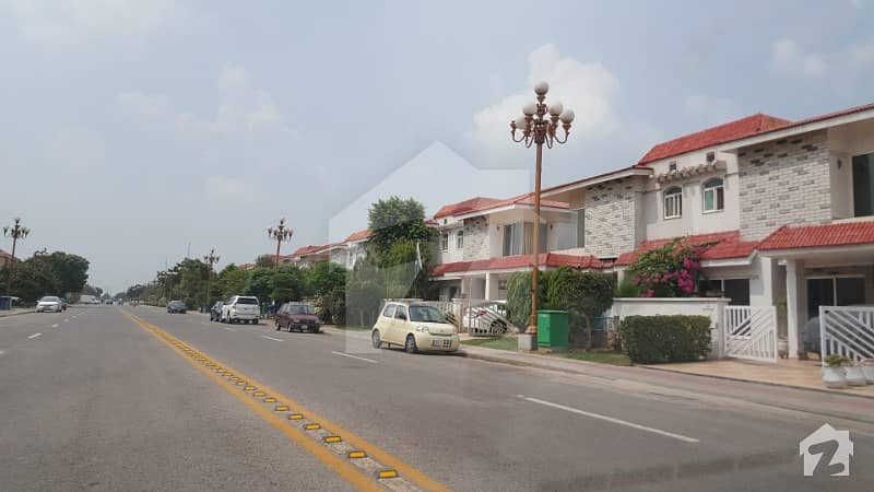 پبلک ہیلتھ سوسائٹی بحریہ ٹاؤن سیکٹر B بحریہ ٹاؤن لاہور میں 10 مرلہ رہائشی پلاٹ 1.1 کروڑ میں برائے فروخت۔