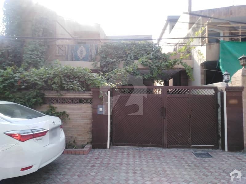 12 Marla House Available For Sale In Johar Town