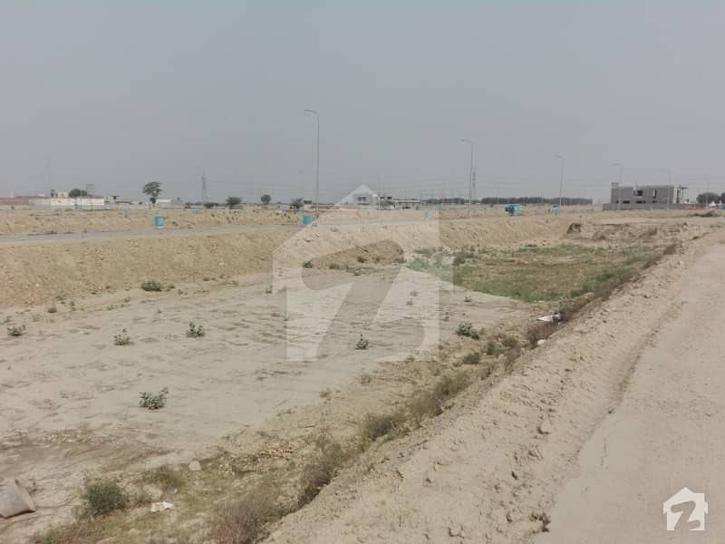 In DHA Defence 1 Kanal Residential Plot For Sale