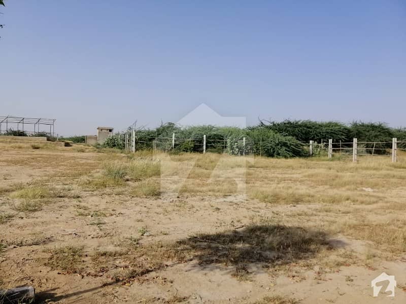 Green Farmhouses  PLOTS  100020003000 and 4000sqyd Scheme45 Gadap karachi