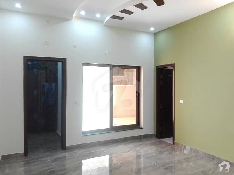 Upper Portion Sized 5 Marla Is Available For Rent In Gulraiz Housing Scheme