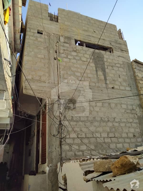 House Sized 450  Square Feet Is Available For Sale In Hazara Colony