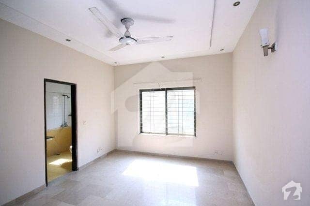 10 Marla Fully Furnished Beautiful House For Rent In Phase 5