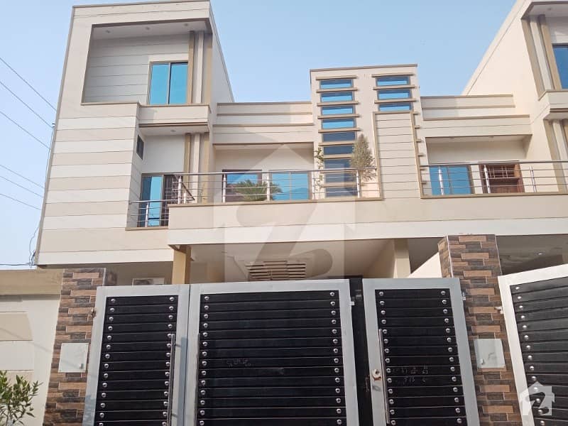 In Basti Amanat Ali Upper Portion For Rent Sized 2250  Square Feet