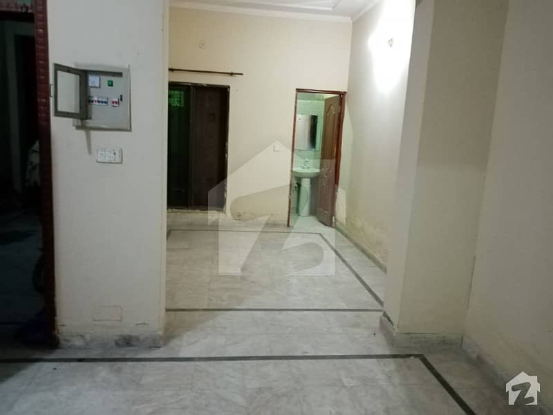 5 Marla Double Unit Old House For Sale In New Iqbal Park Original Pictures