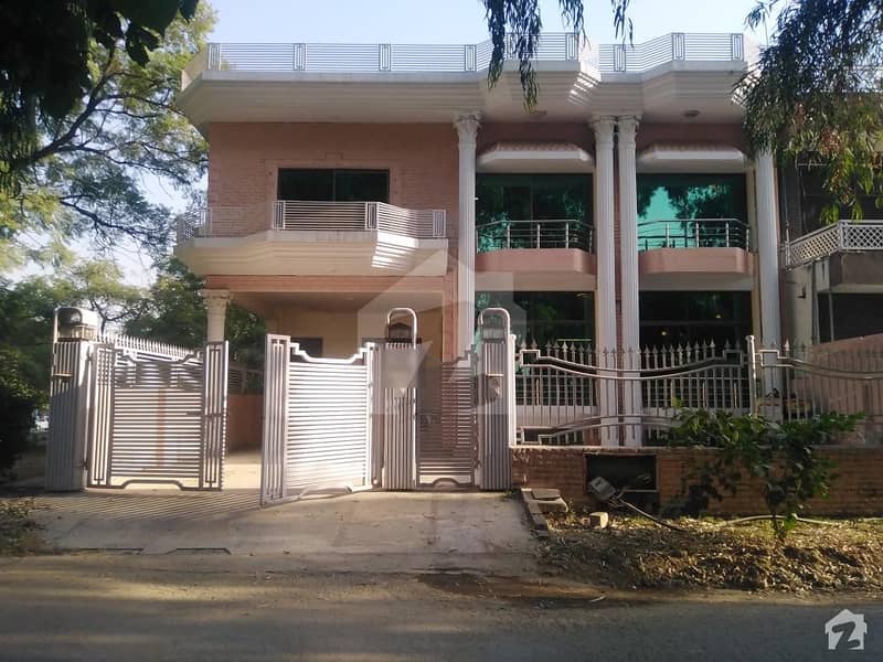 40x90 Double Story House With Basement Available In F11 Islamabad