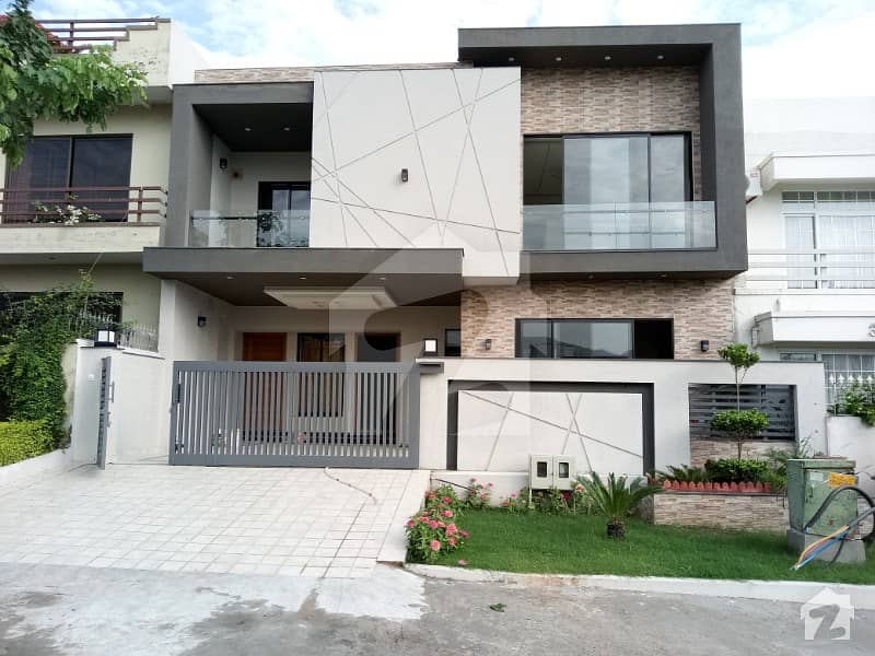 272 Sqrd Brand New Margalla Face House Available For Sale In D12 Near To Service Road